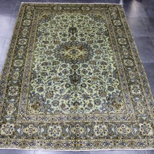 290×200 كاشان