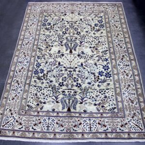 290x200 نايين طبس